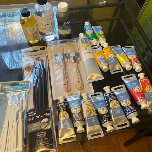 Bob Ross Starter Kit (Oil Paint, Brushes/Spatulas, Thinners) - Picture 1 of 5